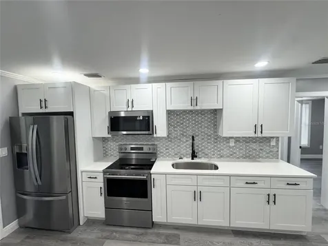 425 S Observatory Drive Orlando FL 32835