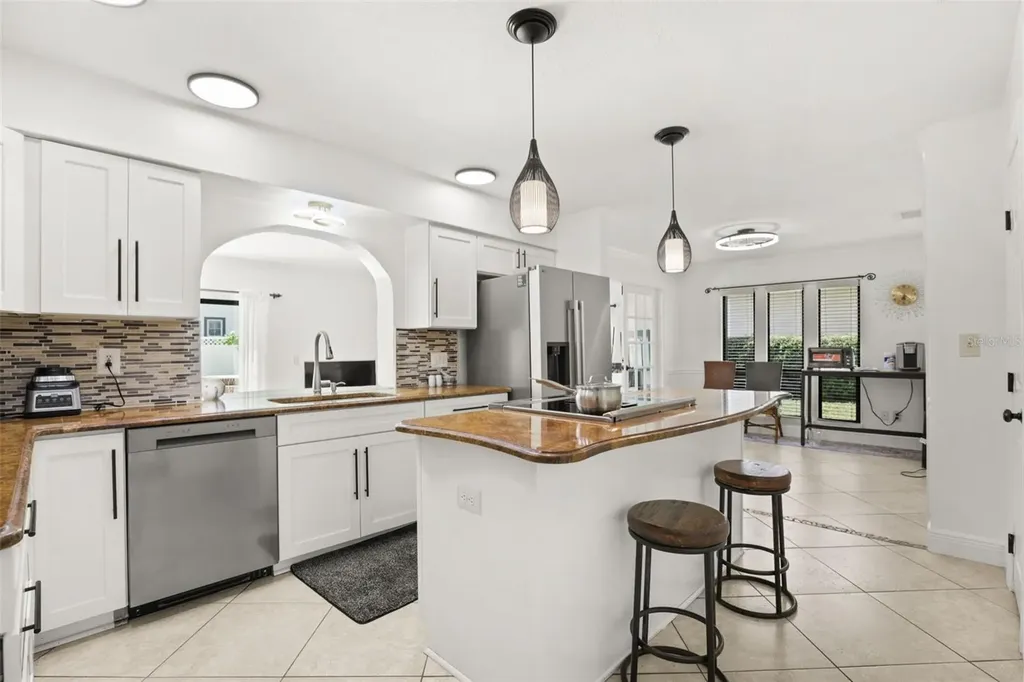 9524 Bay Vista Estates Boulevard Orlando FL 32836