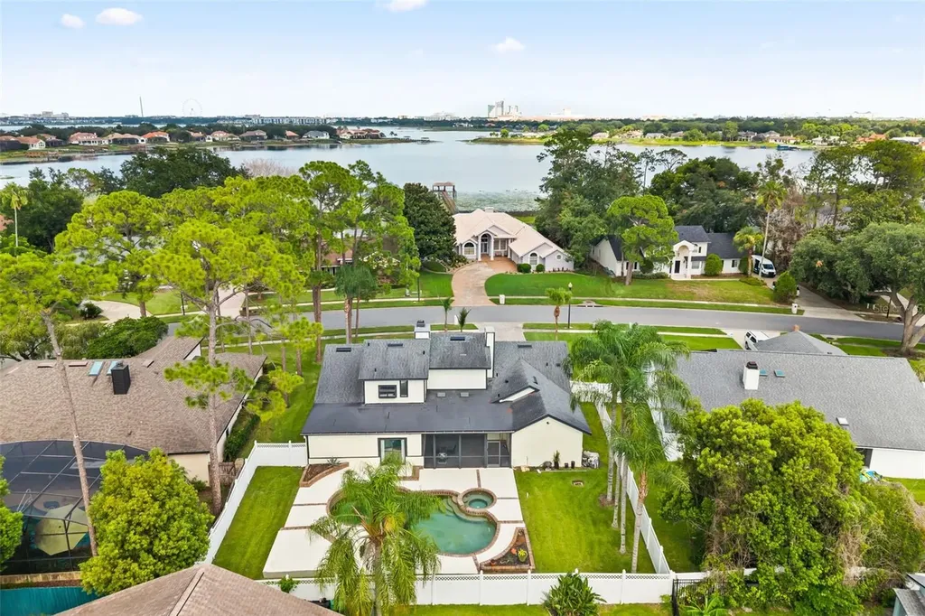 9524 Bay Vista Estates Boulevard Orlando FL 32836