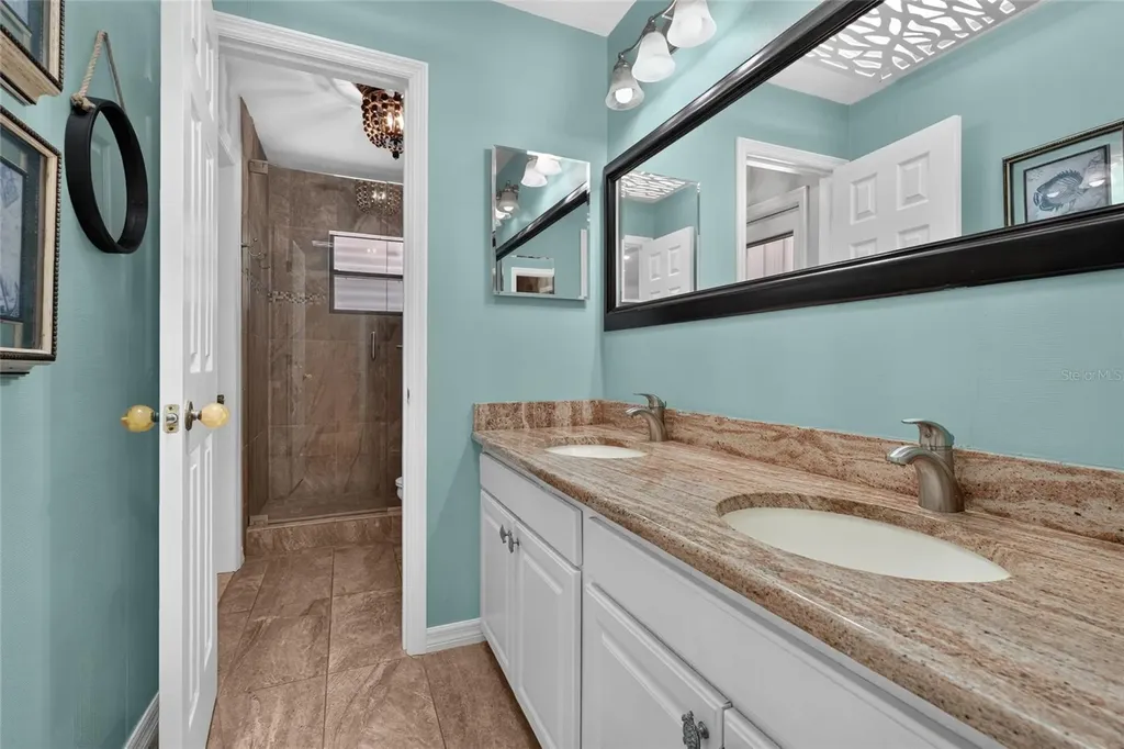 3781 Countryside Road Sarasota FL 34233