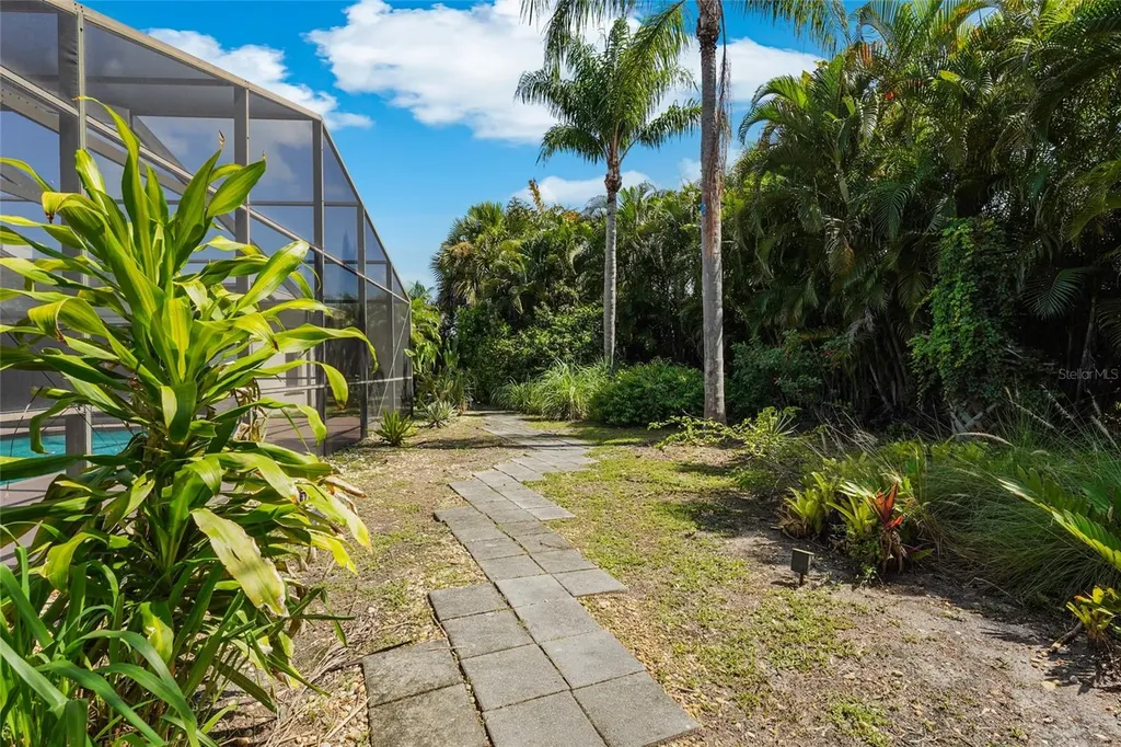 3781 Countryside Road Sarasota FL 34233