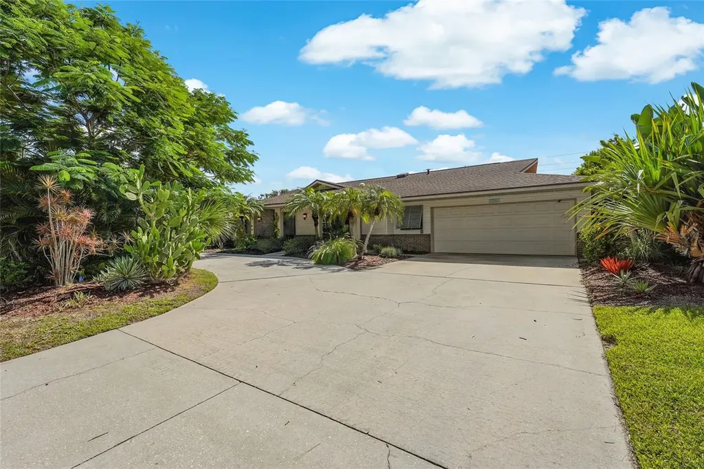 3781 Countryside Road Sarasota FL 34233
