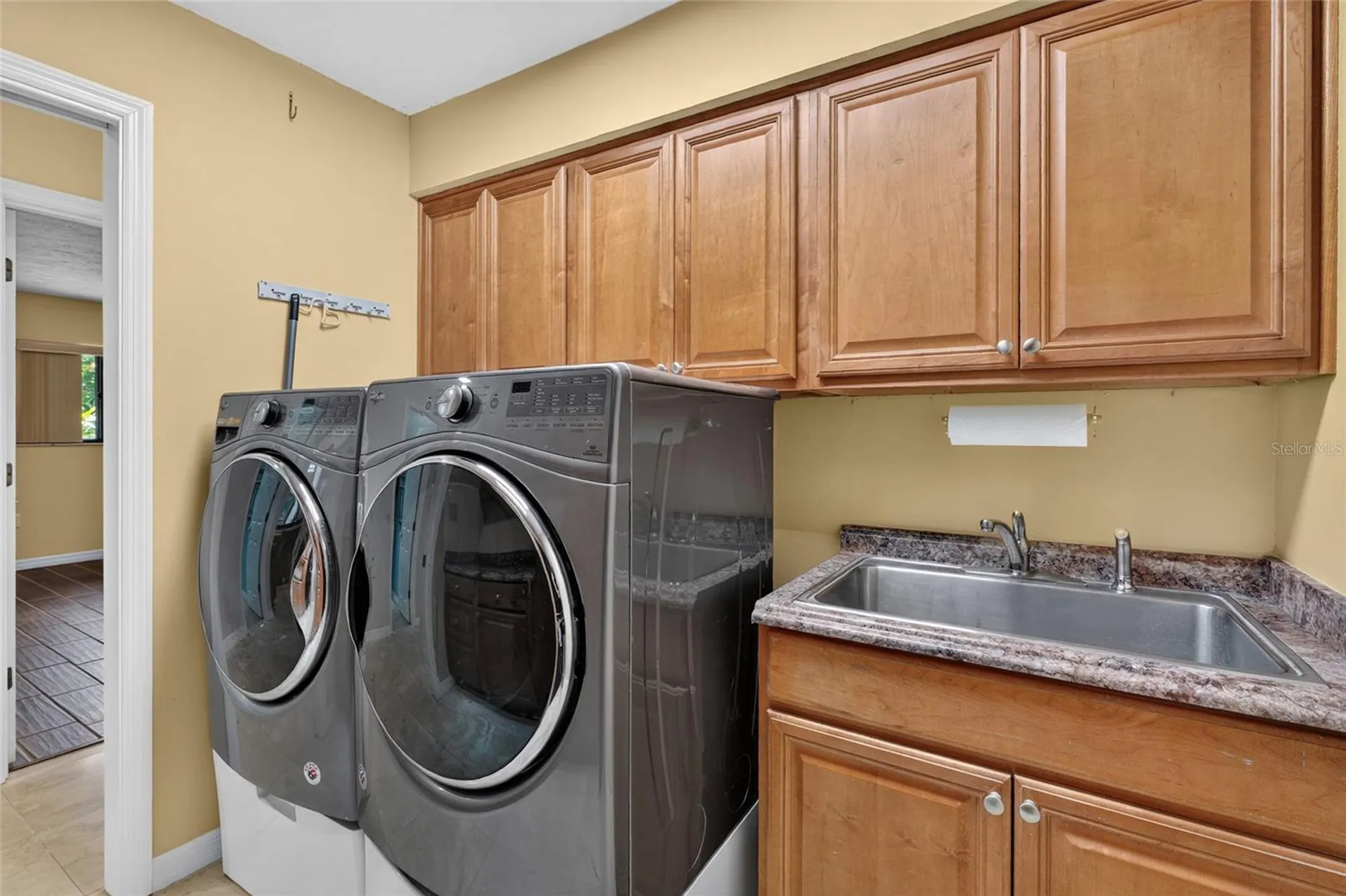 3781 Countryside Road Sarasota FL 34233