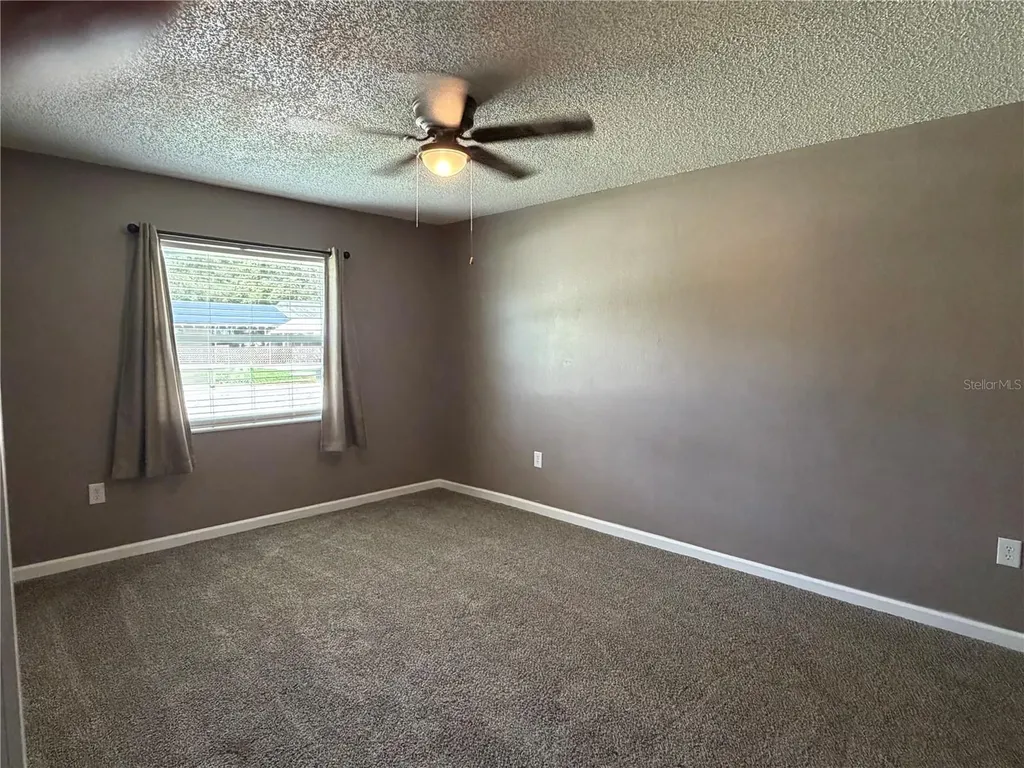 8 N Hendry Avenue Fort Meade FL 33841
