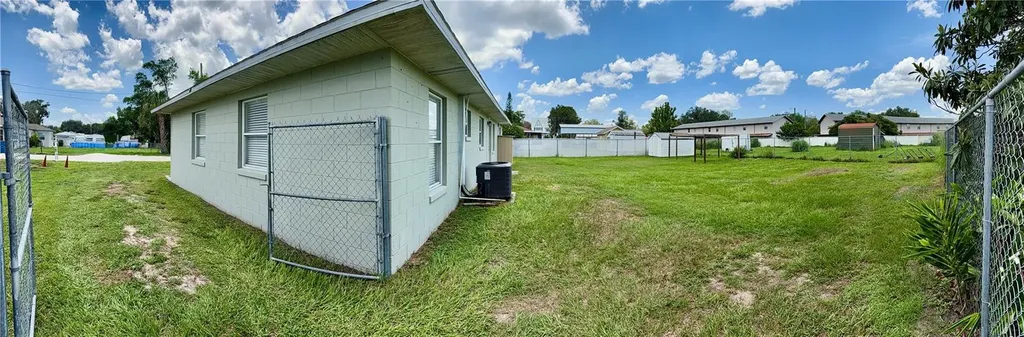 8 N Hendry Avenue Fort Meade FL 33841
