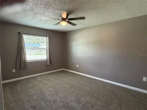8 N Hendry Avenue Fort Meade FL 33841