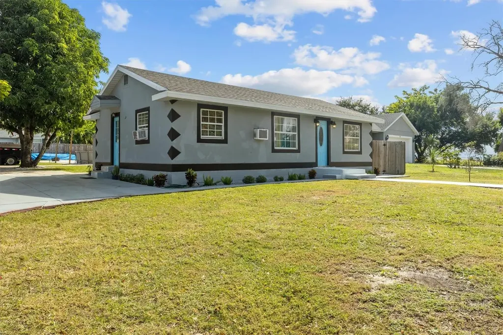 513 5th Street Dundee FL 33838