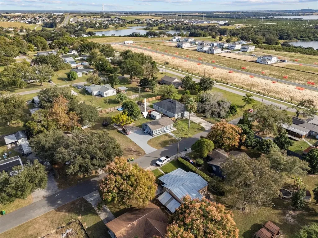 513 5th Street Dundee FL 33838