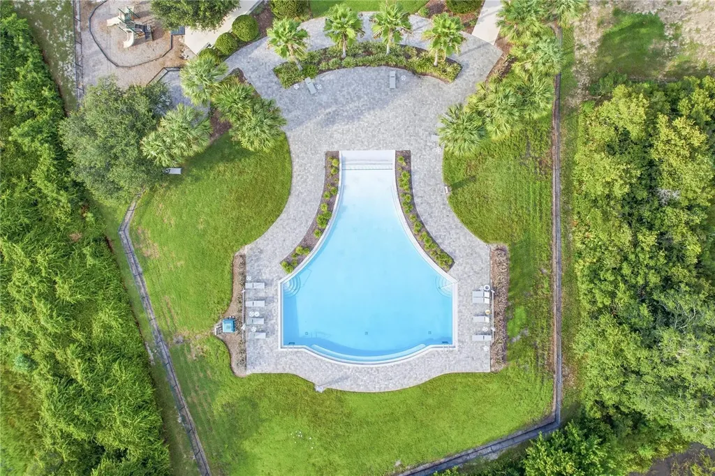 120 Whirlaway Drive Davenport FL 33837