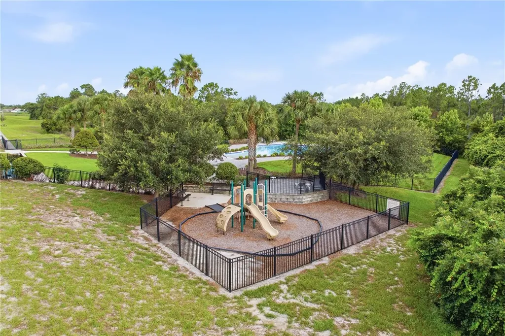 120 Whirlaway Drive Davenport FL 33837