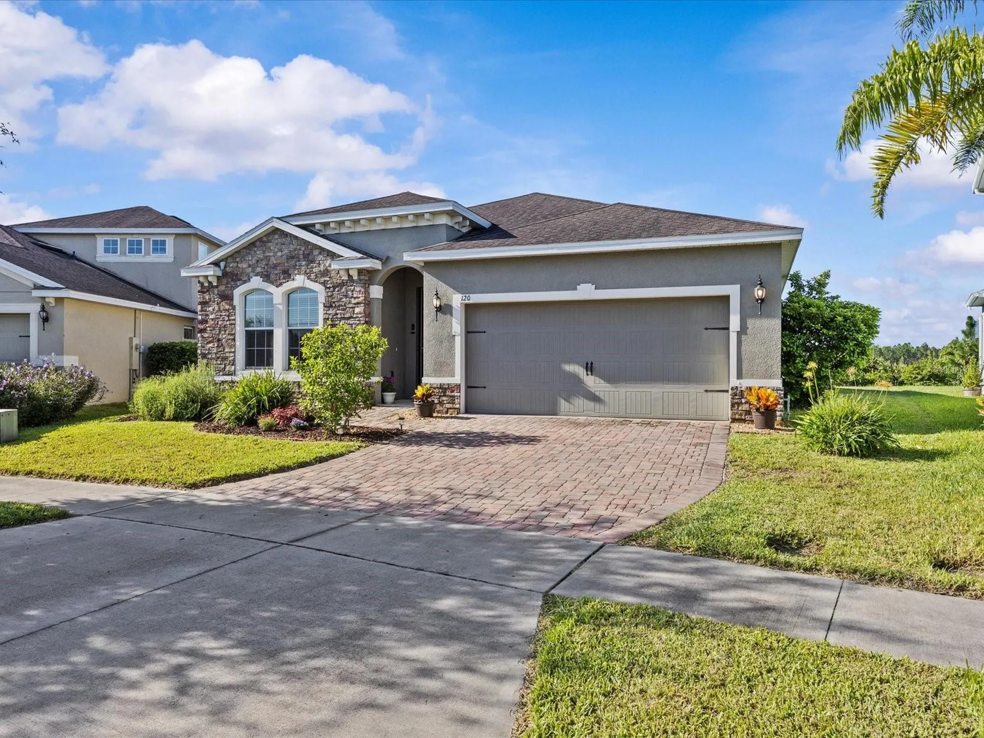 120 Whirlaway Drive Davenport FL 33837