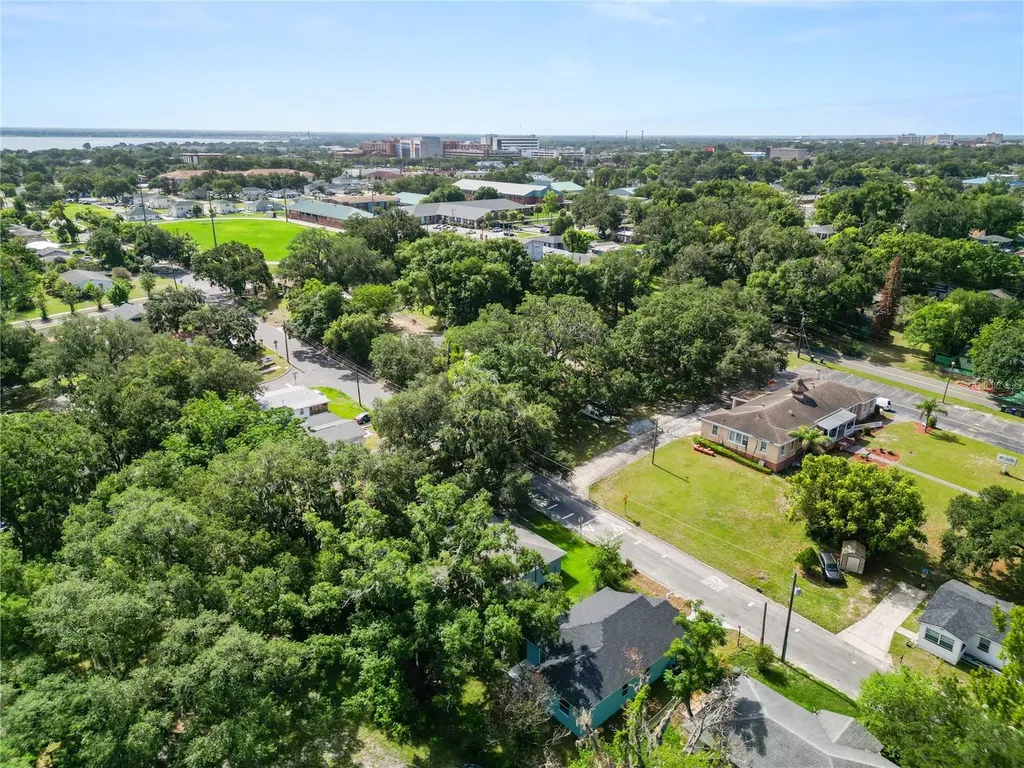 617 W Crawford Street Lakeland FL 33805