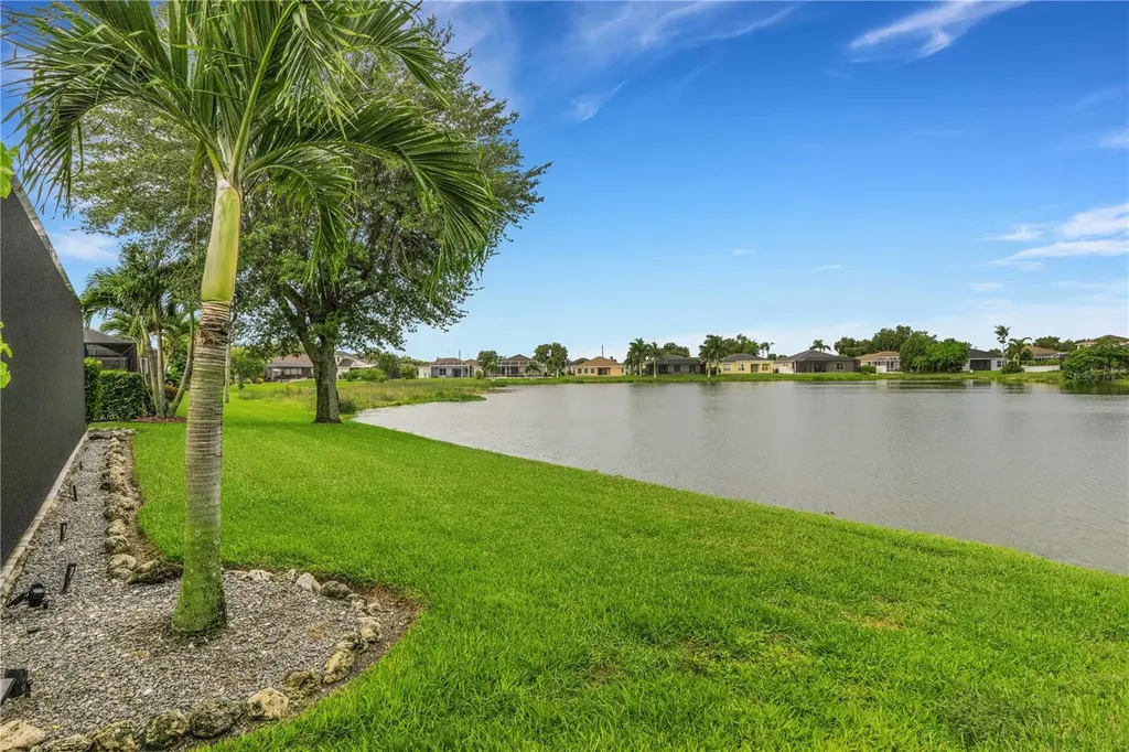 5142 51st Lane W Bradenton FL 34210