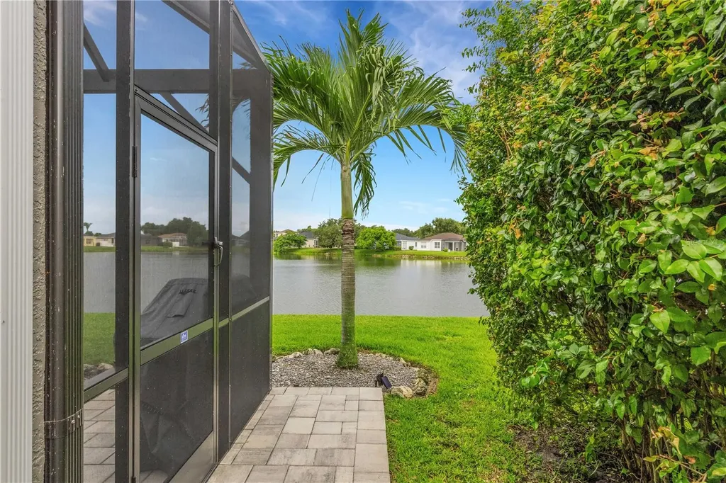 5142 51st Lane W Bradenton FL 34210