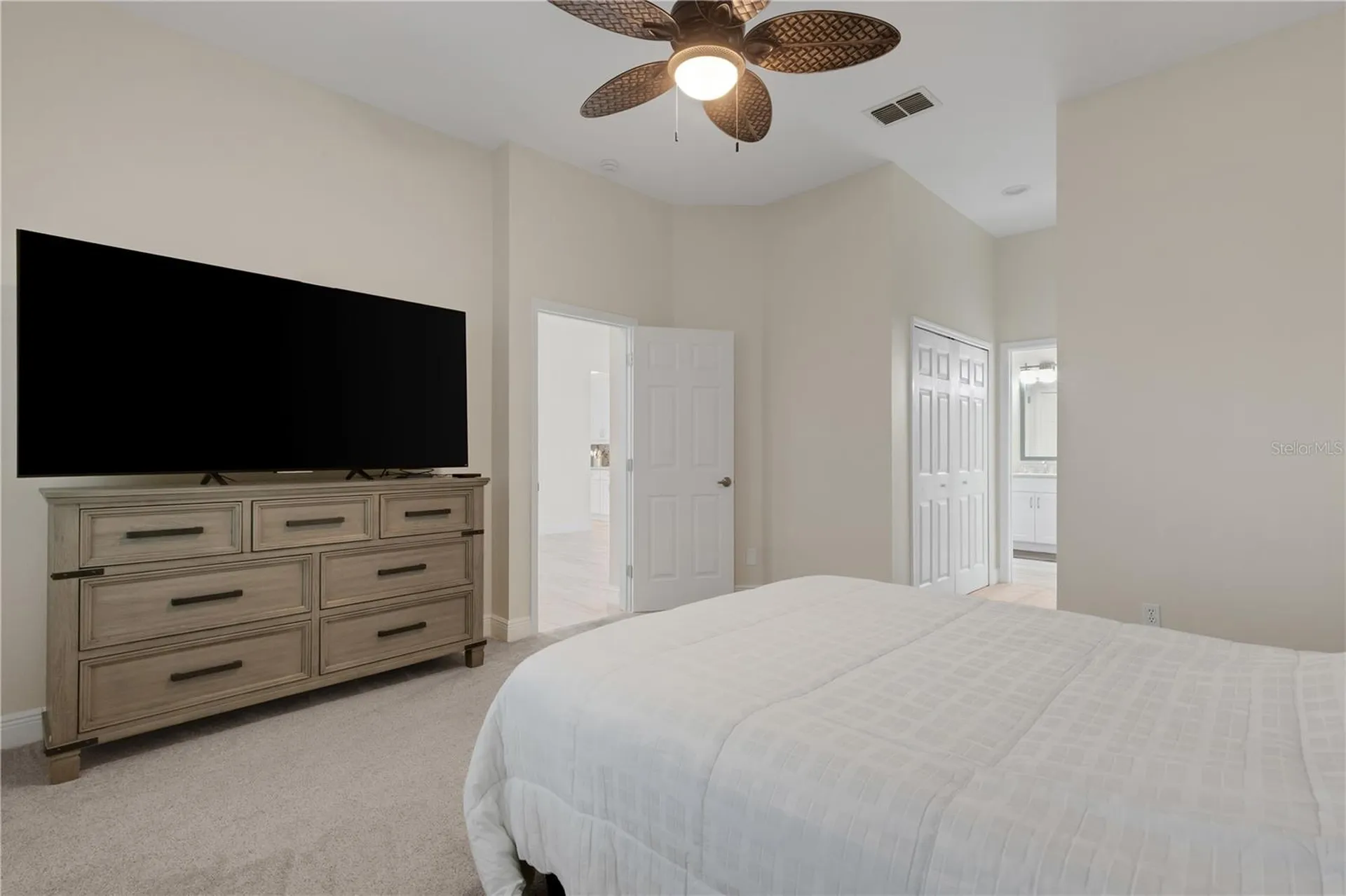 5142 51st Lane W Bradenton FL 34210