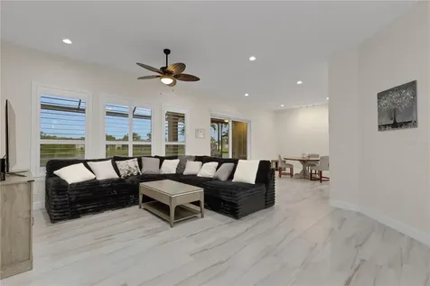 5142 51st Lane W Bradenton FL 34210