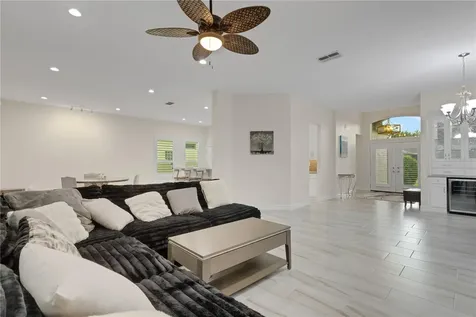 5142 51st Lane W Bradenton FL 34210