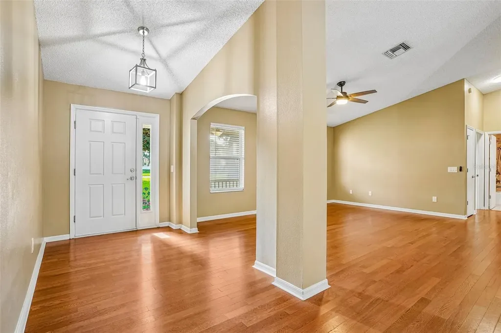 108 Cherry Blossom Lane Lady Lake FL 32159