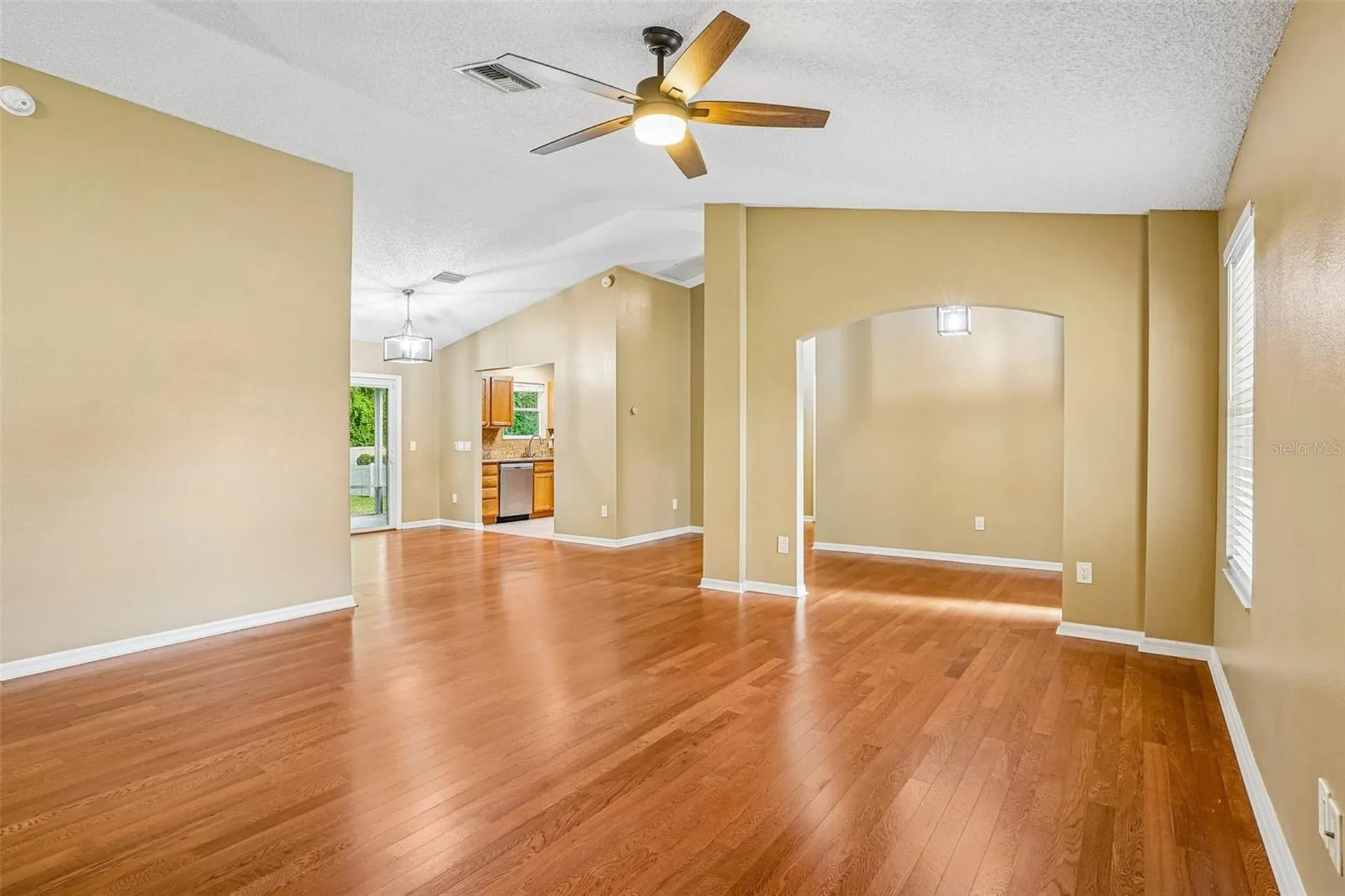 108 Cherry Blossom Lane Lady Lake FL 32159