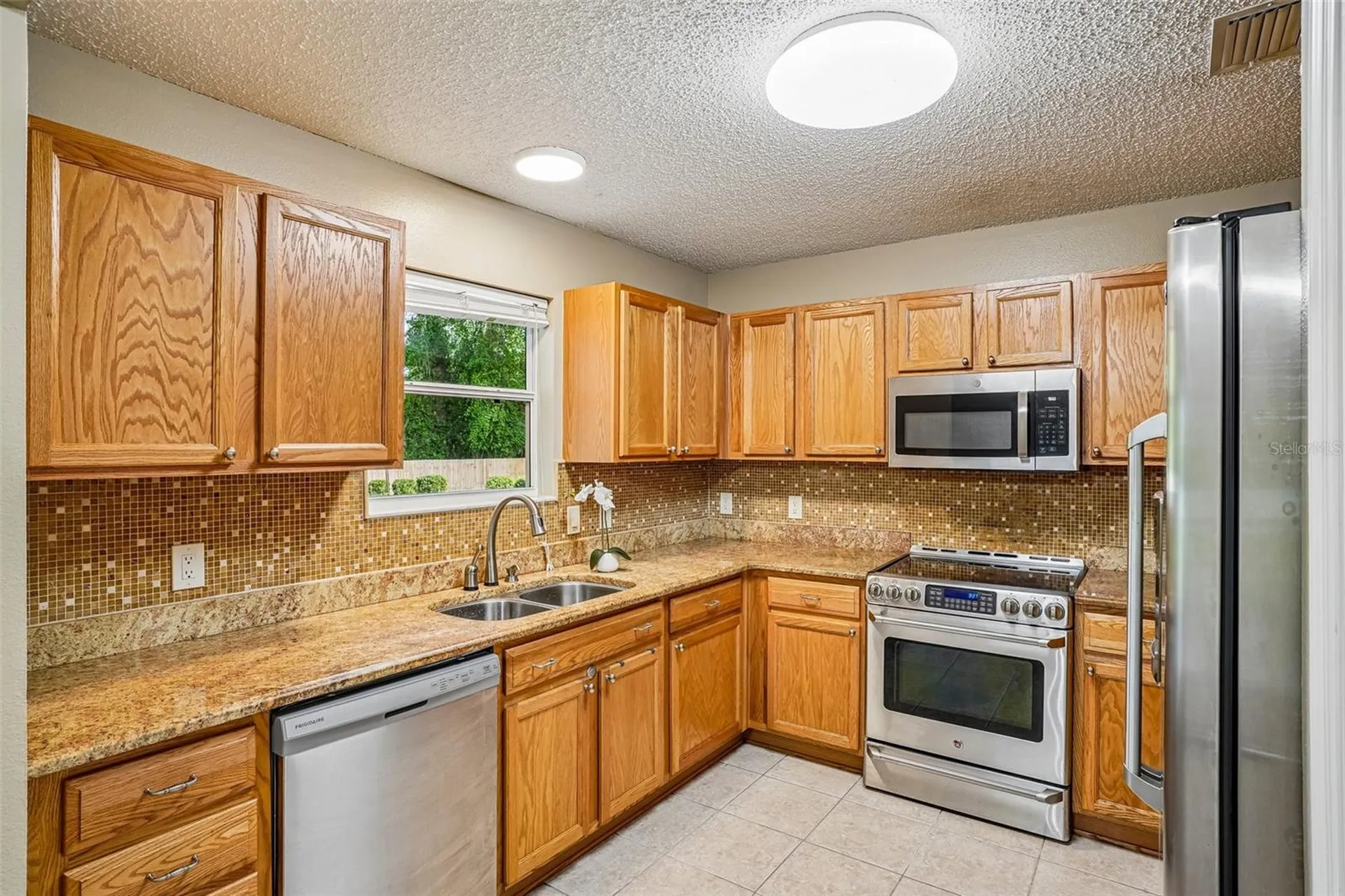 108 Cherry Blossom Lane Lady Lake FL 32159