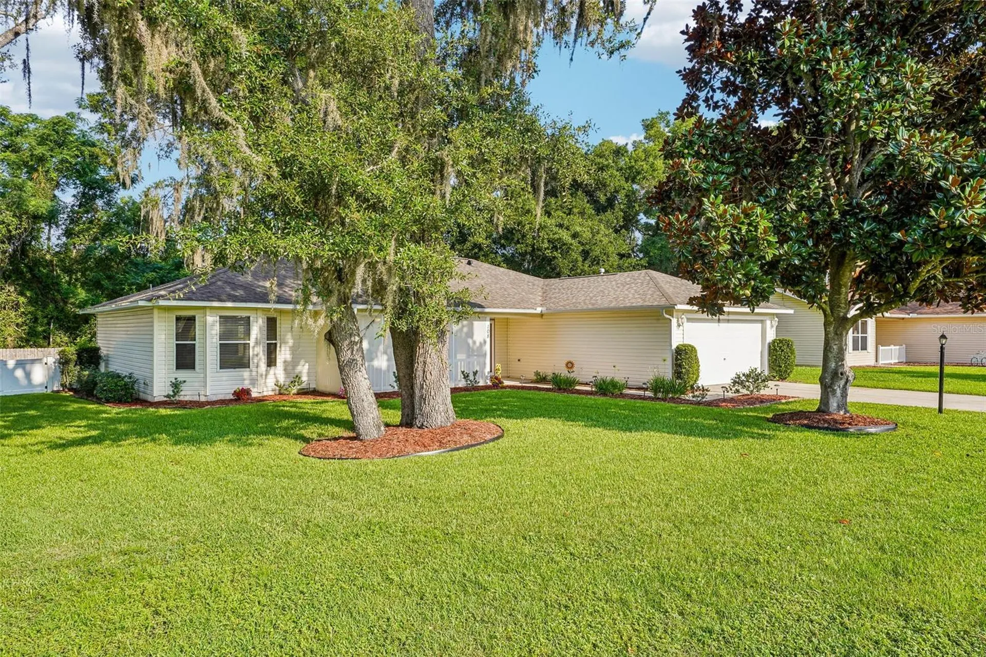 108 Cherry Blossom Lane Lady Lake FL 32159