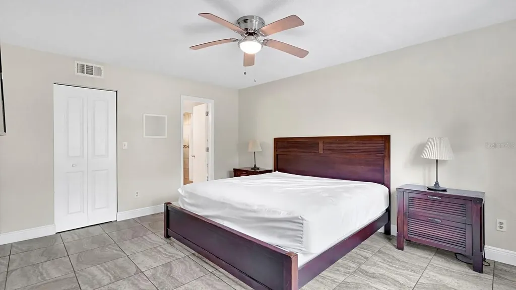 5009 Laguna Bay Circle Kissimmee FL 34746