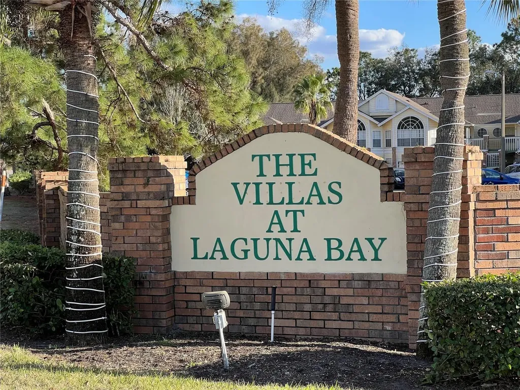 5009 Laguna Bay Circle Kissimmee FL 34746