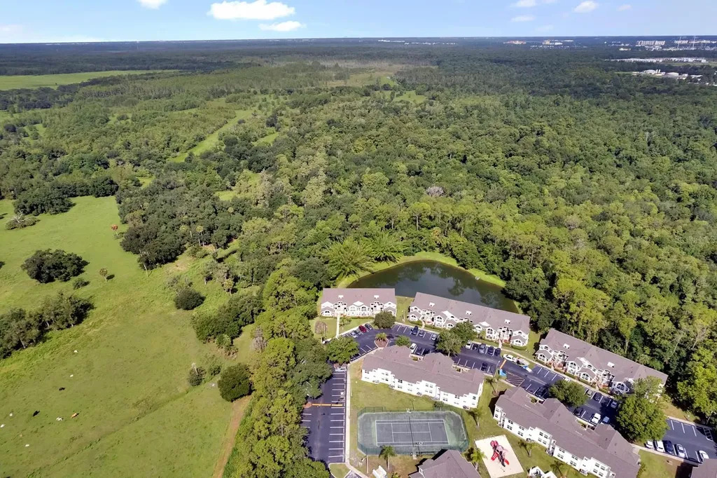 5009 Laguna Bay Circle Kissimmee FL 34746