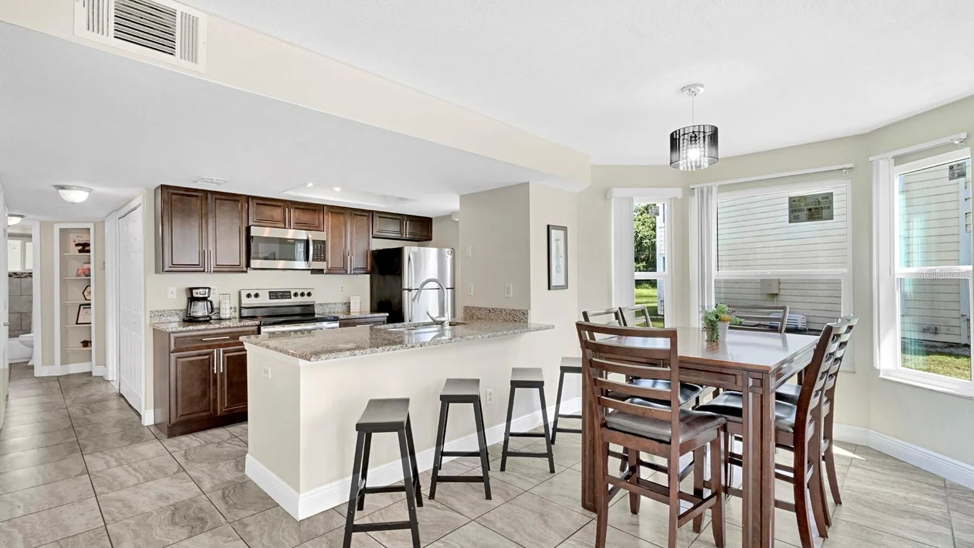 5009 Laguna Bay Circle Kissimmee FL 34746
