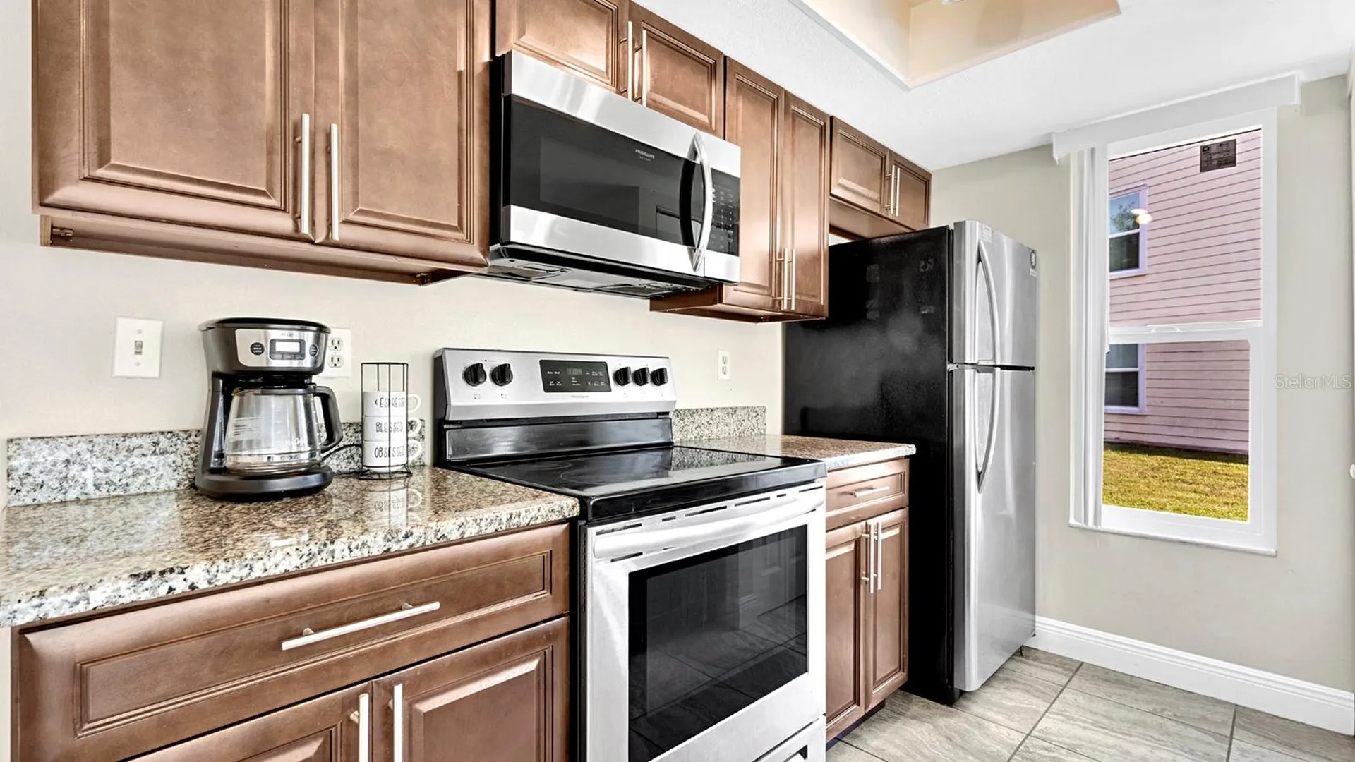 5009 Laguna Bay Circle Kissimmee FL 34746