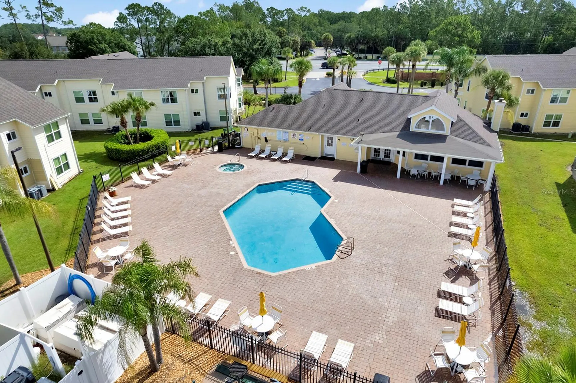 5009 Laguna Bay Circle Kissimmee FL 34746