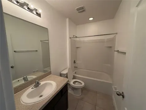 8448 Pine River Road Tampa FL 33637