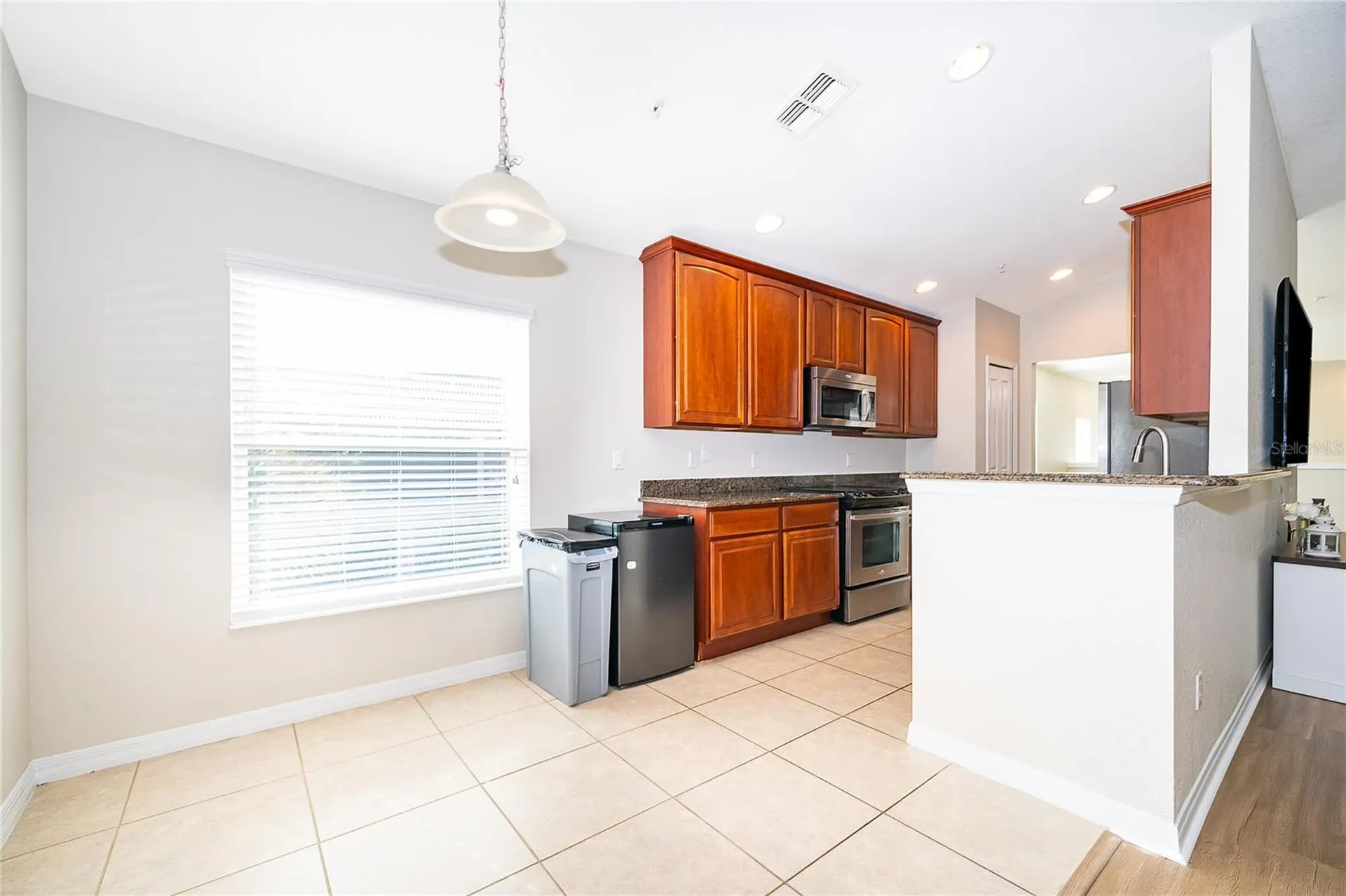 8301 Bella Vida Circle Davenport FL 33896