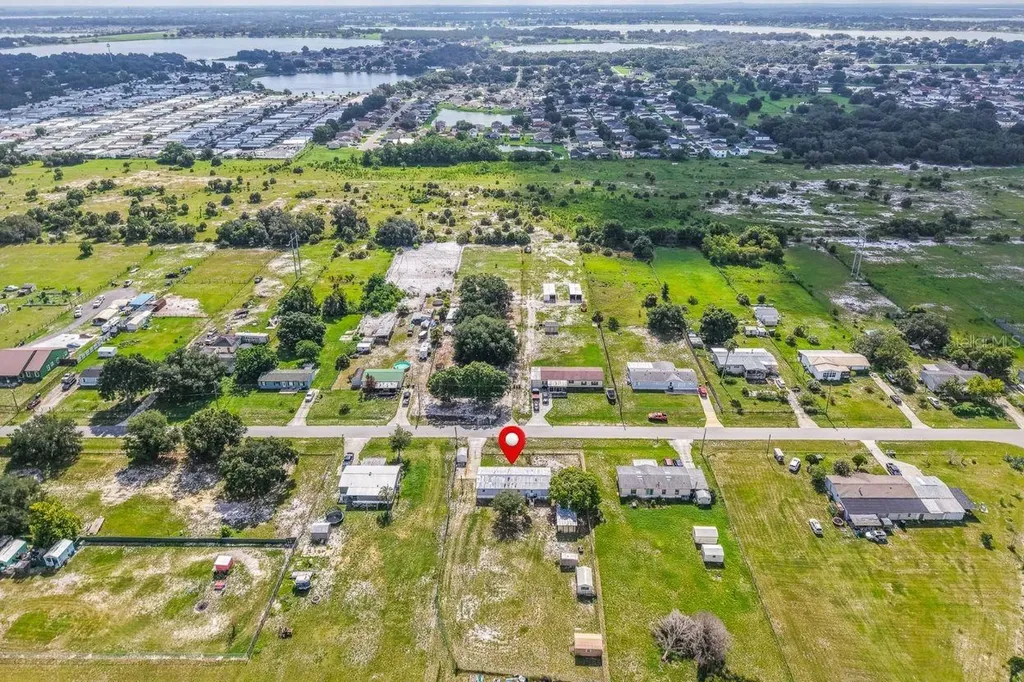 13 Cactus Circle E Winter Haven FL 33880