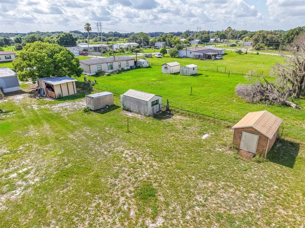 13 Cactus Circle E Winter Haven FL 33880
