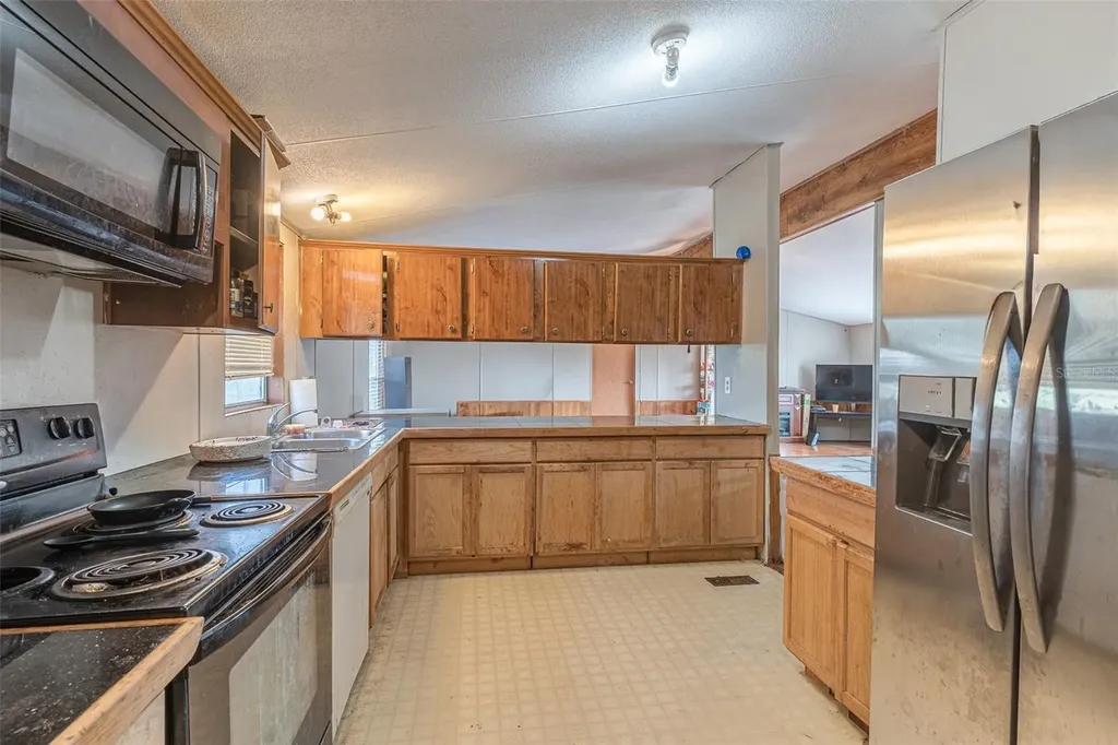 13 Cactus Circle E Winter Haven FL 33880