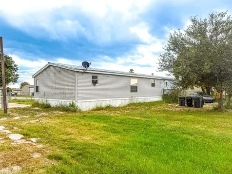 13 Cactus Circle E Winter Haven FL 33880