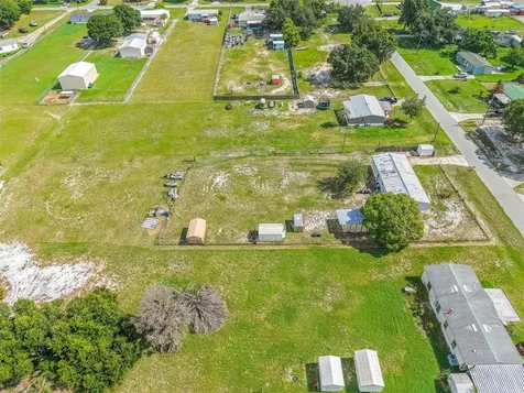 13 Cactus Circle E Winter Haven FL 33880