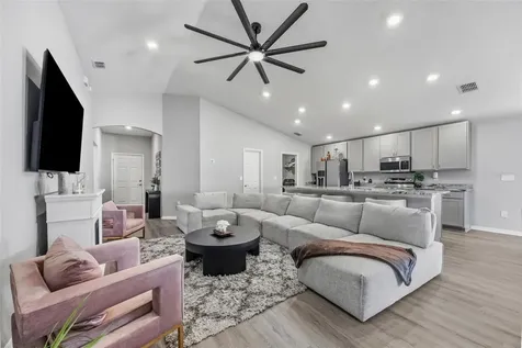 2156 Desert Rose Drive Davenport FL 33837