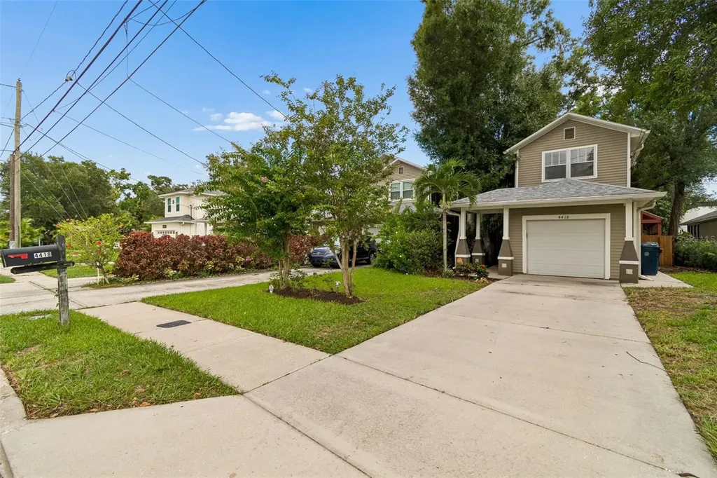 4418 W North B Street Tampa FL 33609
