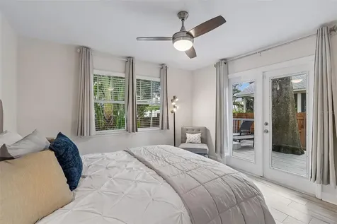 4418 W North B Street Tampa FL 33609
