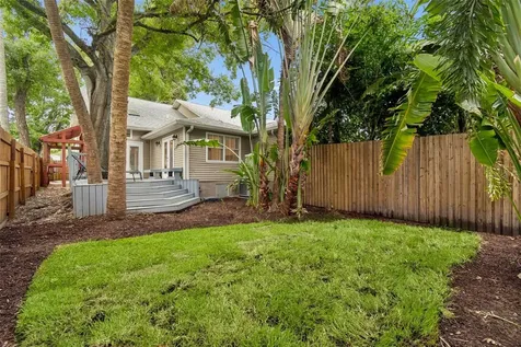 4418 W North B Street Tampa FL 33609