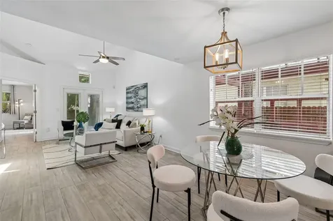 4418 W North B Street Tampa FL 33609