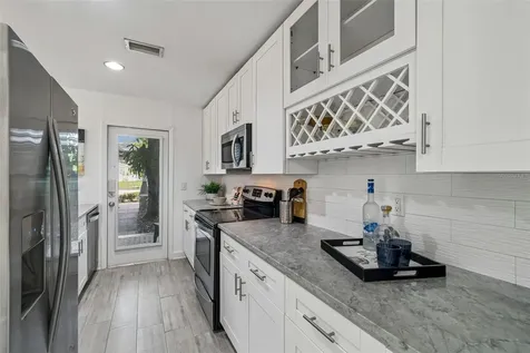 4418 W North B Street Tampa FL 33609