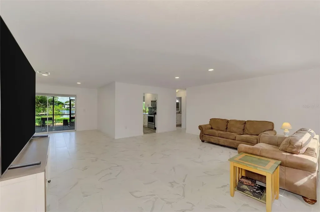140 S Oxford Drive Englewood FL 34223