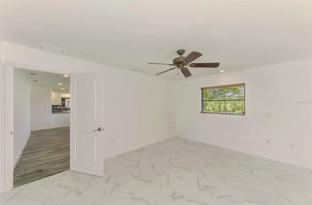140 S Oxford Drive Englewood FL 34223
