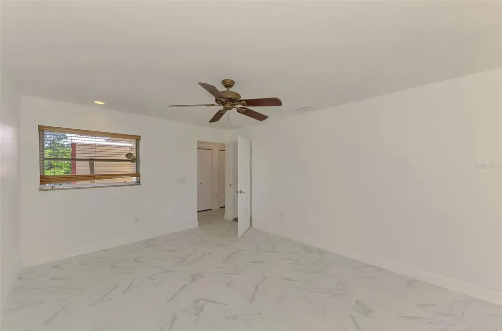 140 S Oxford Drive Englewood FL 34223