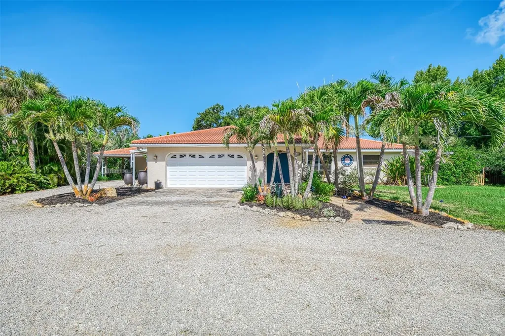140 S Oxford Drive Englewood FL 34223