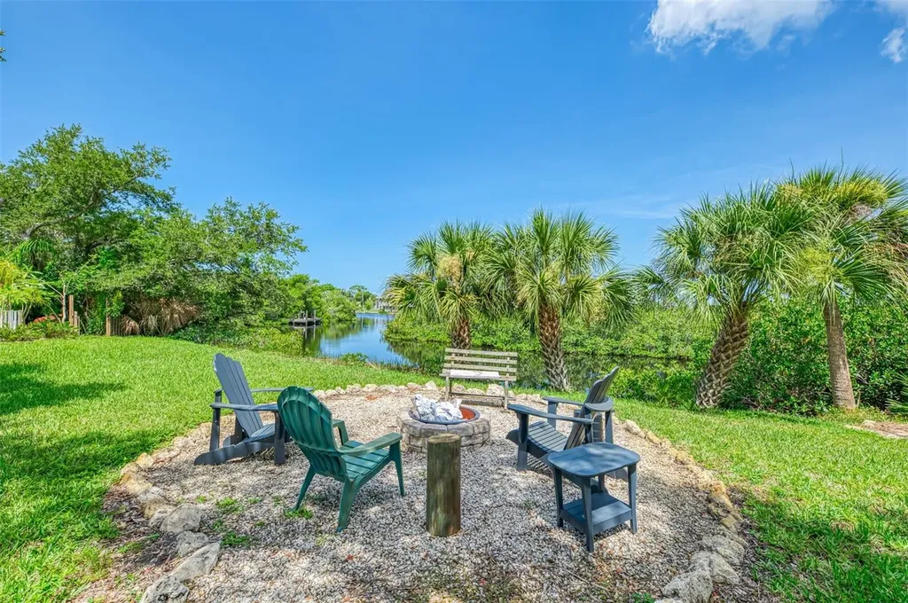 140 S Oxford Drive Englewood FL 34223