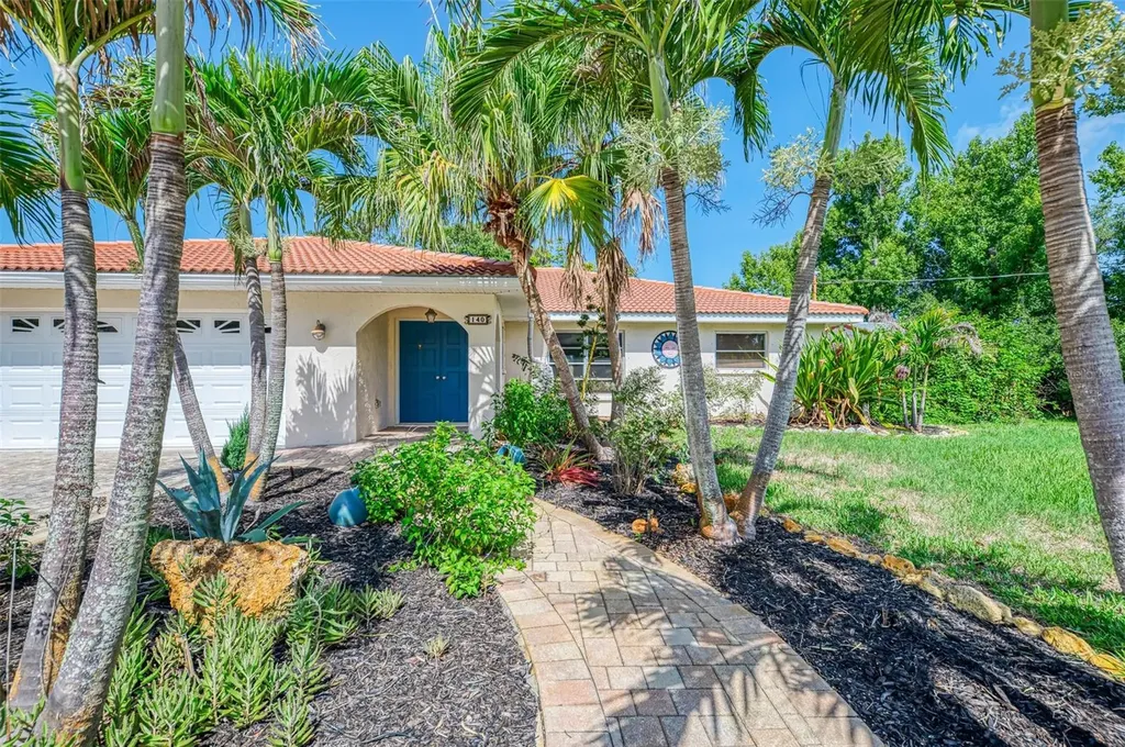 140 S Oxford Drive Englewood FL 34223